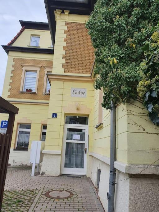 Ferienwohnung Direkt Am Kurpark Mit Gradierwerk Solestadt Бад-Дюрренберг Экстерьер фото