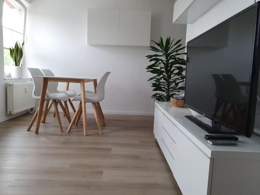 Ferienwohnung Direkt Am Kurpark Mit Gradierwerk Solestadt Бад-Дюрренберг Экстерьер фото